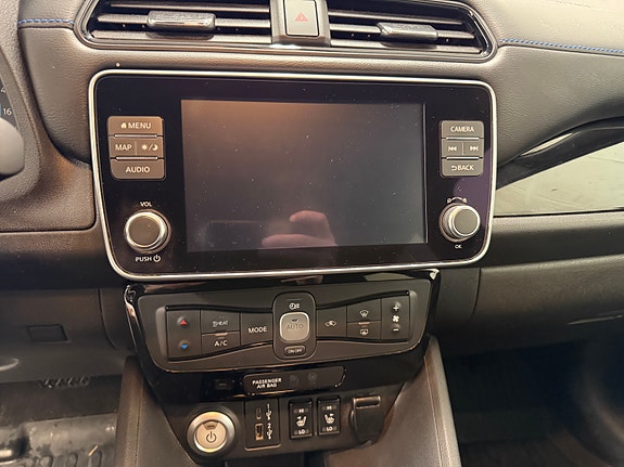 Nissan Leaf 18 of 25