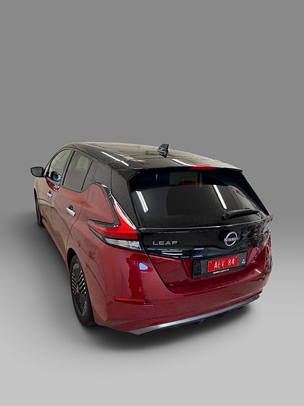 Nissan Leaf 8 of 25