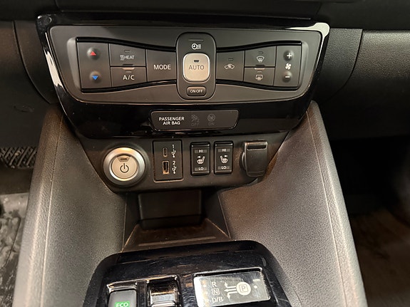Nissan Leaf 19 of 25