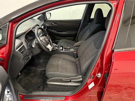 Nissan Leaf 15 of 25