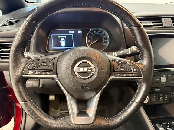 Nissan Leaf 17 of 25