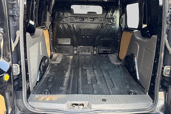 Ford Transit Connect 15 of 17
