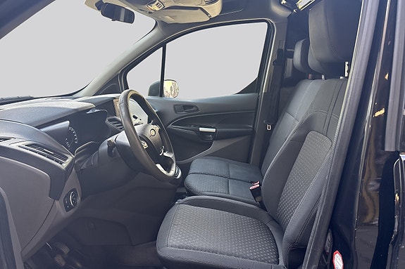 Ford Transit Connect 7 of 17