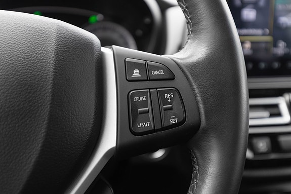 Suzuki S-Cross 15 of 27