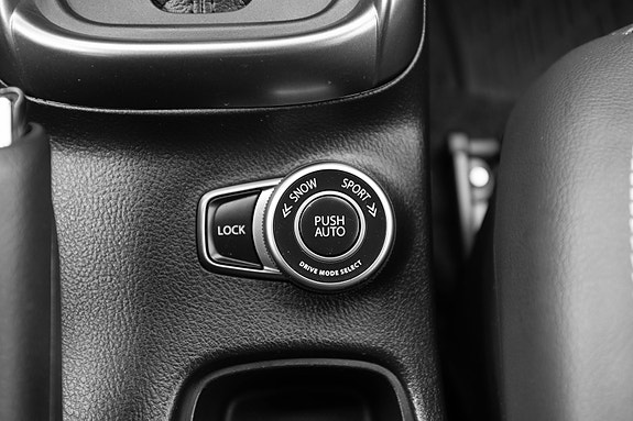 Suzuki S-Cross 17 of 27
