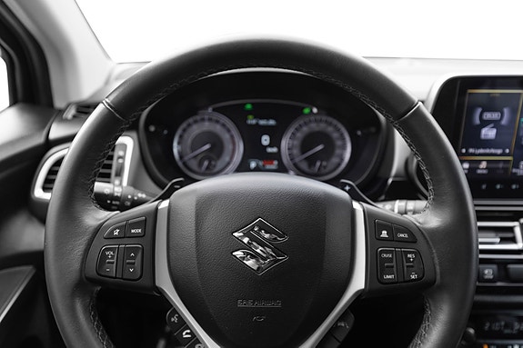 Suzuki S-Cross 13 of 27