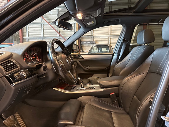 BMW X3 26 of 30