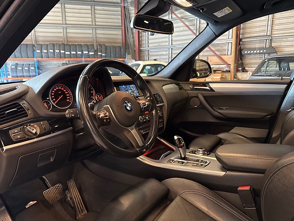 BMW X3 27 of 30