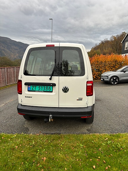 Volkswagen Caddy 4 of 8