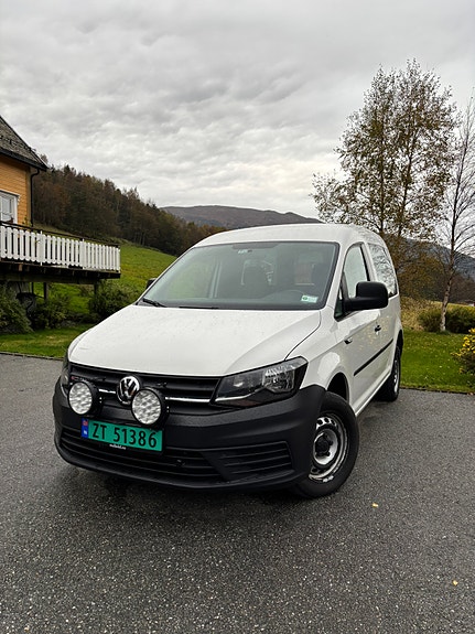 Volkswagen Caddy 2 of 8