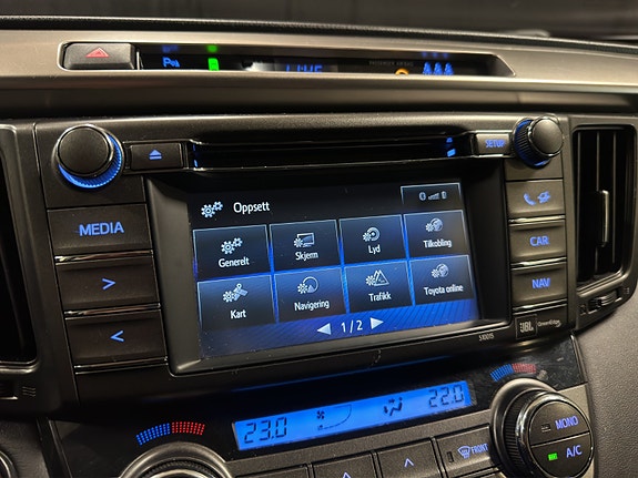 Toyota RAV4 22 of 26