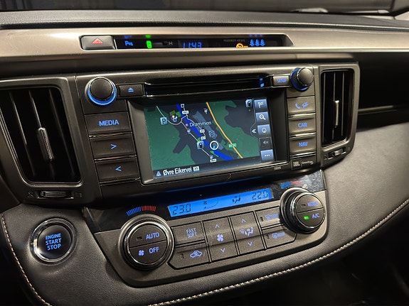 Toyota RAV4 19 of 26