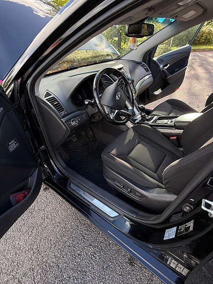 Hyundai i40 9 of 16