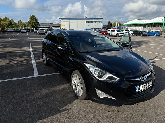 Hyundai i40 3 of 16