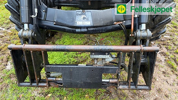 Massey Ferguson 6465 23 of 24