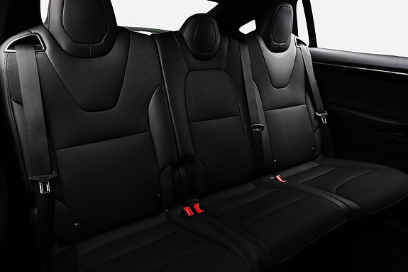 Tesla Model X 14 of 25