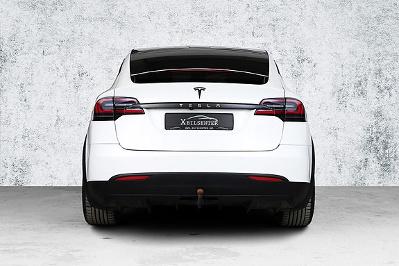 Tesla Model X 6 of 25