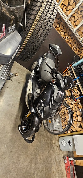 Peugeot Speedfight 2 2 of 10