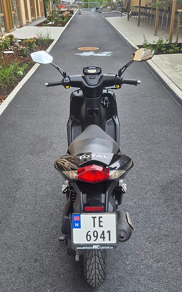 Peugeot Speedfight 2 3 of 10