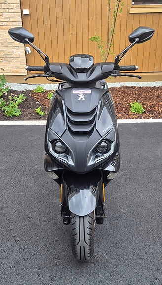 Peugeot Speedfight 2 8 of 10