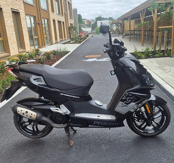Peugeot Speedfight 2 5 of 10