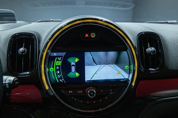 MINI Countryman Cooper SE 23 of 24