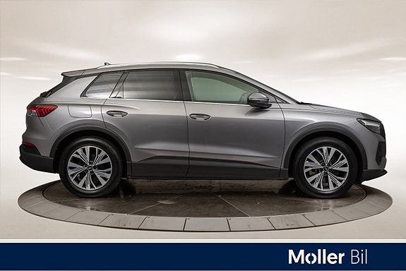 Audi Q4 e-tron 6 of 29