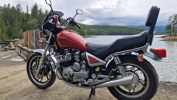 Yamaha XJ 750 # MAXIM # USA MODELL # 21 of 23