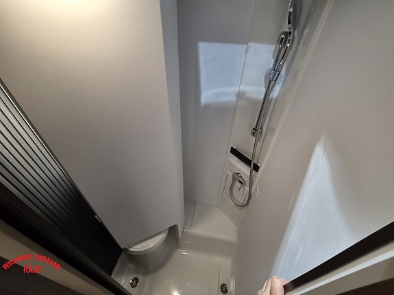 Adria COMPACT SELECT DL 24 of 30