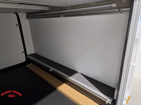Adria COMPACT SELECT DL 11 of 30