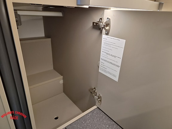 Adria COMPACT SELECT DL 27 of 30