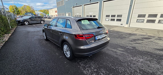 Audi A3 4 of 16