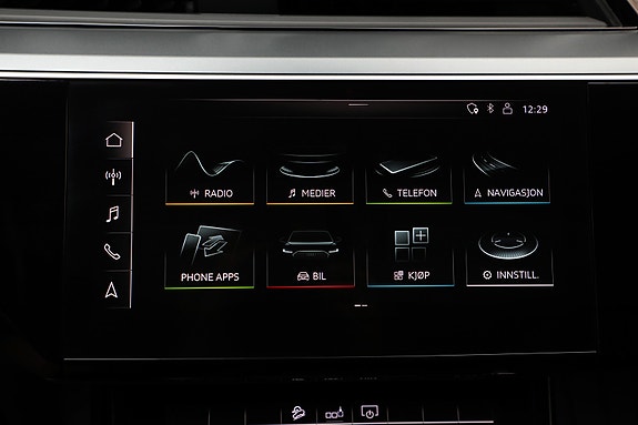 Audi e-tron Sportback 22 of 26