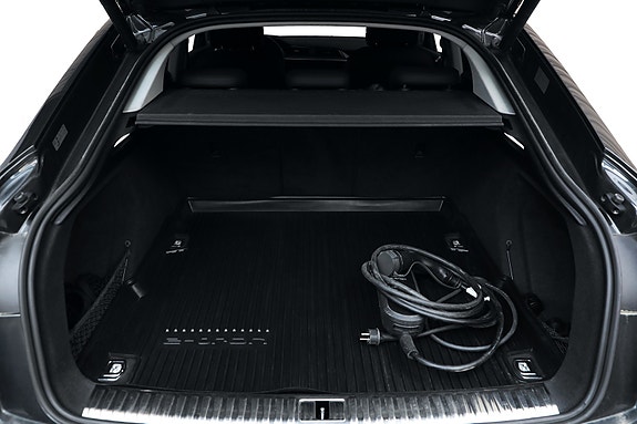 Audi e-tron Sportback 7 of 26