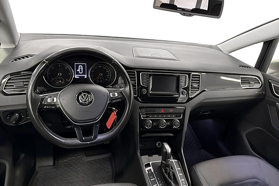 Volkswagen Golf Sportsvan 6 of 24