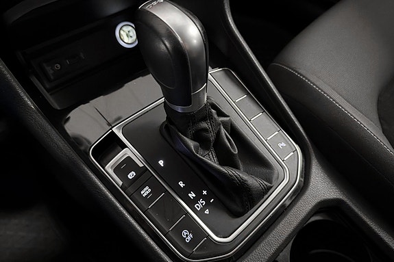 Volkswagen Golf Sportsvan 14 of 24