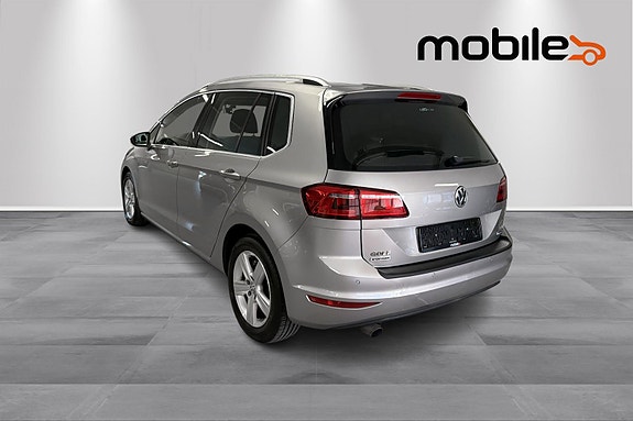 Volkswagen Golf Sportsvan 21 of 24