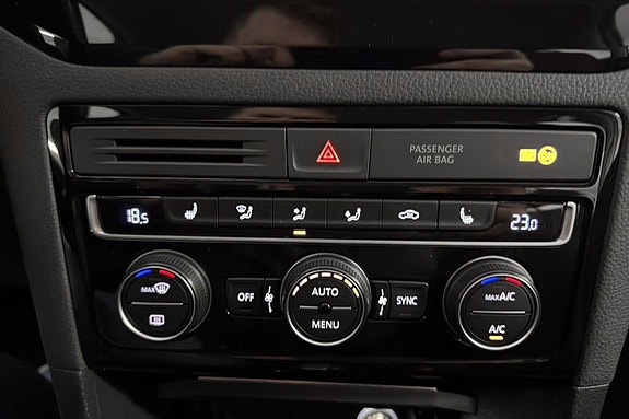 Volkswagen Golf Sportsvan 15 of 24