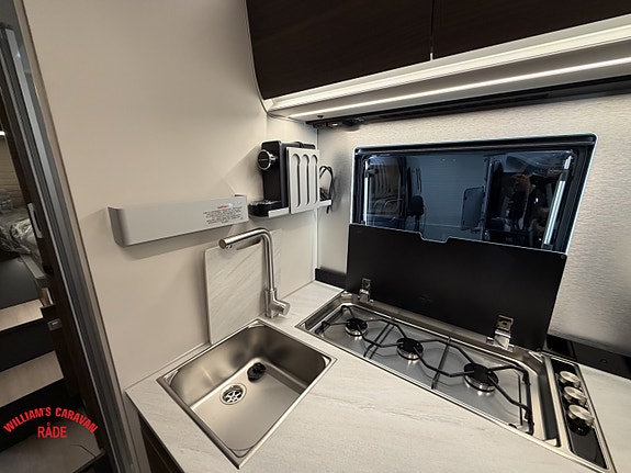 Adria CORAL SUPREME 670 SL /180HK/AUT./Alde D.++ 13 of 30