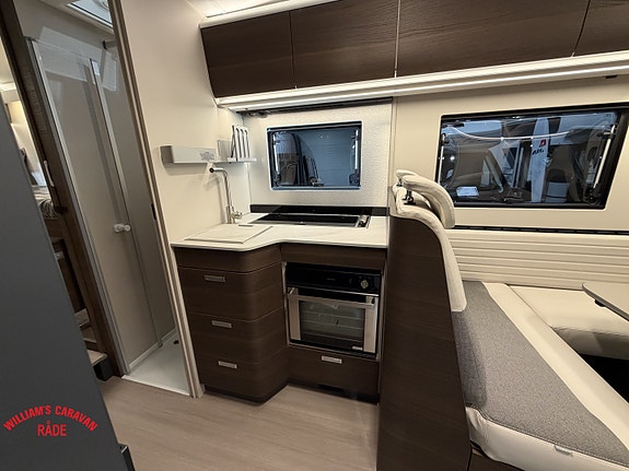 Adria CORAL SUPREME 670 SL /180HK/AUT./Alde D.++ 11 of 30
