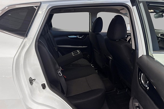 Nissan Qashqai 17 of 19