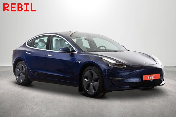 Tesla Model 3 4 of 26