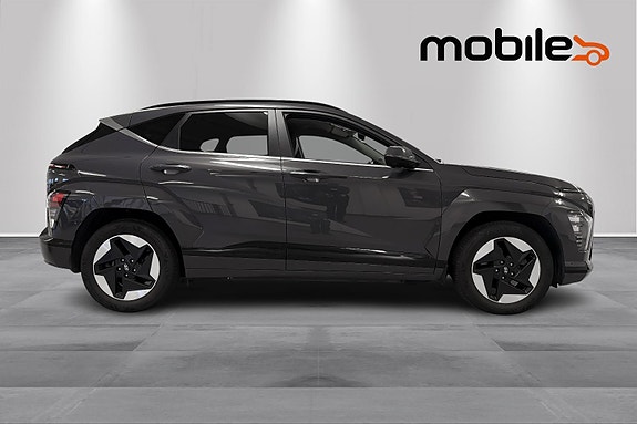 Hyundai Kona 2 of 24
