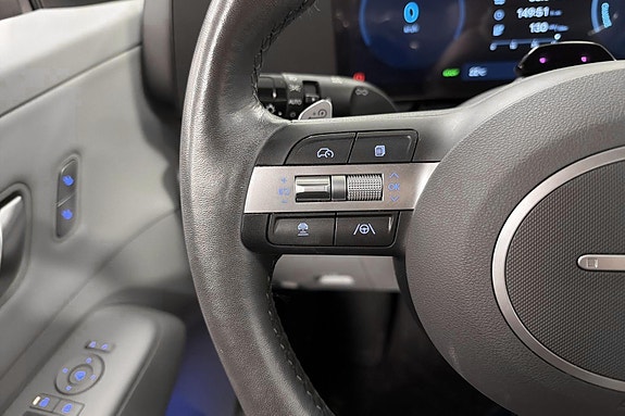 Hyundai Kona 16 of 24