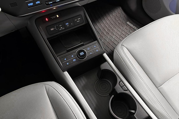 Hyundai Kona 14 of 24