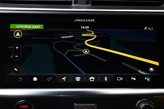 Jaguar I-PACE 23 of 30