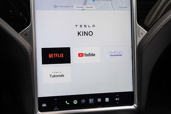 Tesla Model S 25 of 27