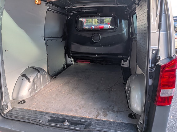Mercedes-Benz Vito 116 15 of 30