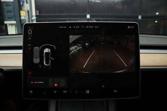 Tesla Model Y 26 of 26