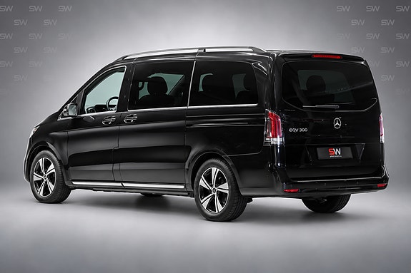 Mercedes-Benz EQV300 11 of 20